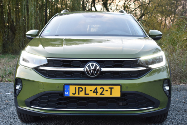 Volkswagen Taigo TSI 110PK DSG STYLE CAMERA/NAVI/LEDER
