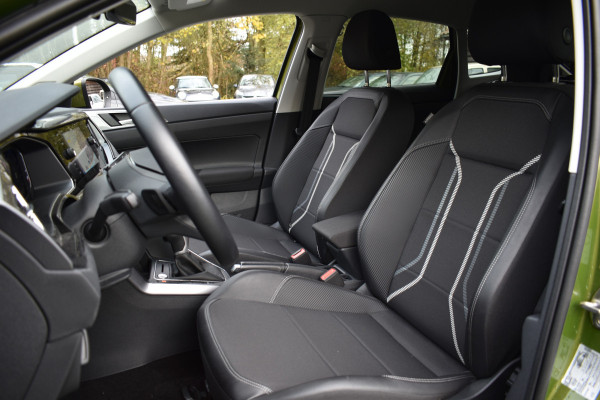 Volkswagen Taigo TSI 110PK DSG STYLE CAMERA/NAVI/LEDER