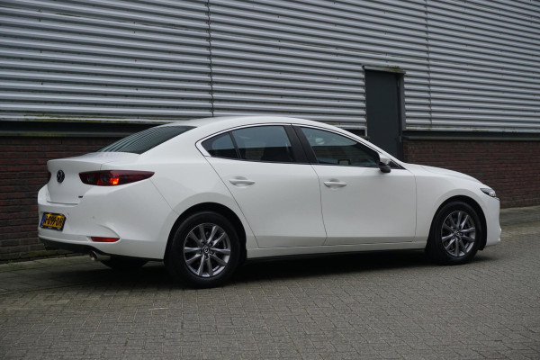 Mazda 3 2.0 e-SkyActiv-X M Hybrid 186PK/Head-Up/LED/ Dealeronderhouden.