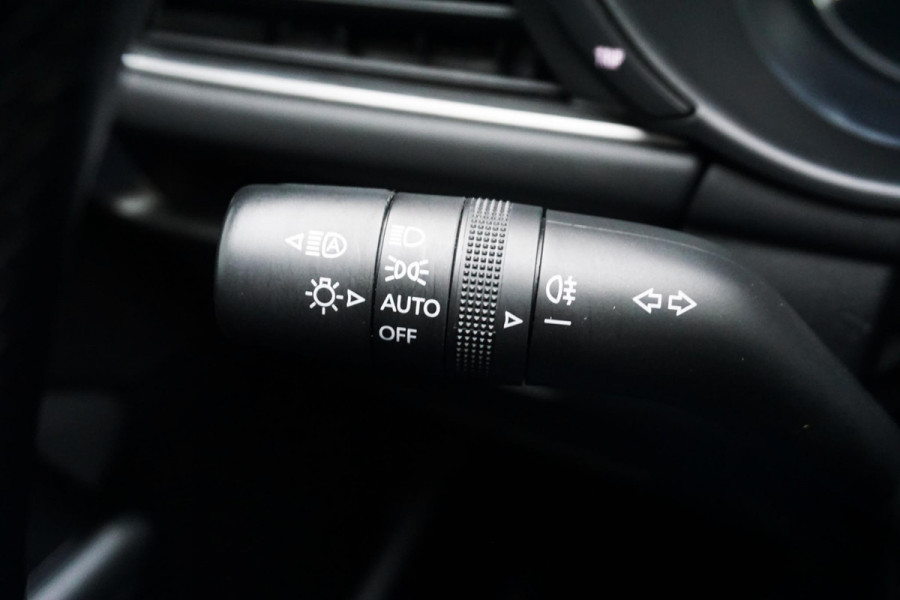 Mazda 3 2.0 e-SkyActiv-X M Hybrid 186PK/Head-Up/LED/ Dealeronderhouden.