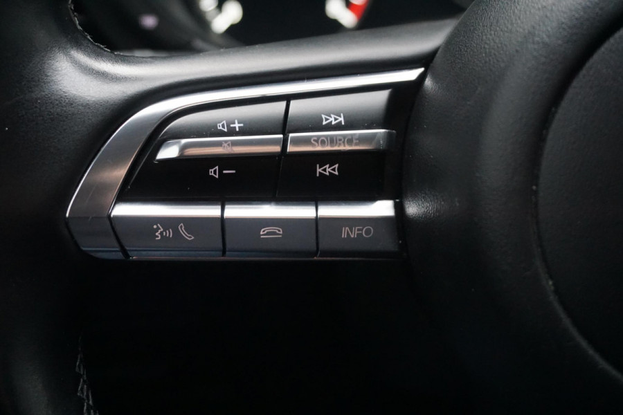 Mazda 3 2.0 e-SkyActiv-X M Hybrid 186PK/Head-Up/LED/ Dealeronderhouden.