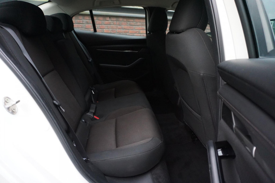 Mazda 3 2.0 e-SkyActiv-X M Hybrid 186PK/Head-Up/LED/ Dealeronderhouden.