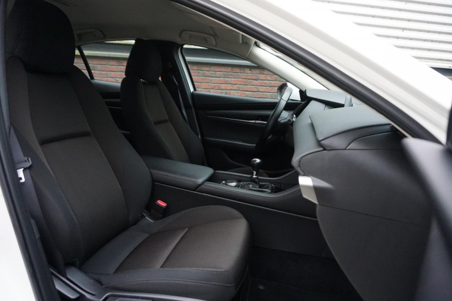 Mazda 3 2.0 e-SkyActiv-X M Hybrid 186PK/Head-Up/LED/ Dealeronderhouden.