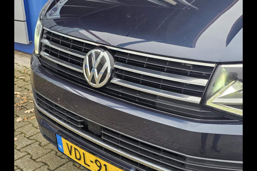 Volkswagen Transporter 2.0 TDI L2H1 Comfortline Plus 150 pk Automaat | Navigatie | Full led | Trekhaak | Side bars | Imperiaal | Adaptieve cruise control | Voorruitverwarming | 1ste eigenaar etc.