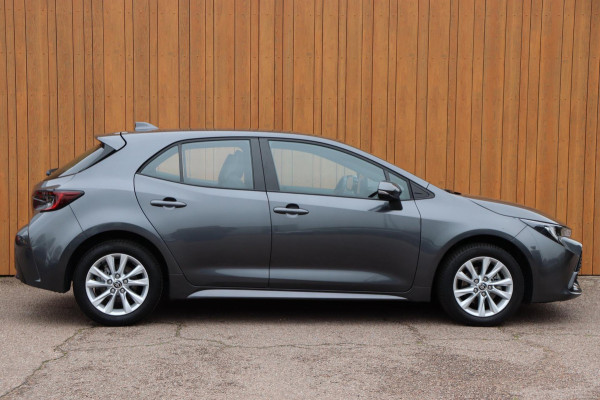 Toyota Corolla Hybrid 140 Active org.NL a.camera adaptive.cruise carplay