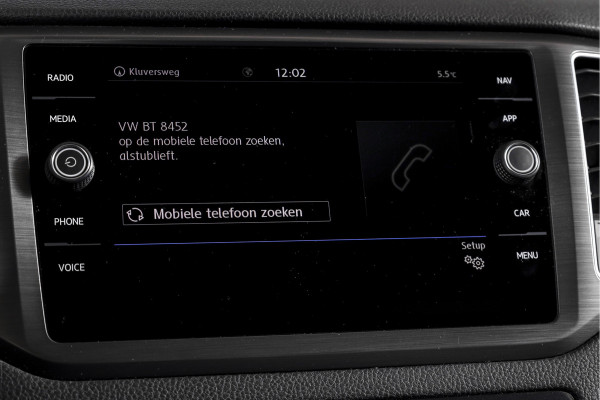Volkswagen Golf Sportsvan 1.5 TSI ACT 130 PK Comfortline - Automaat | Adapt. Cruise | Stoelverw. | PDC | Camera | App.Connect + NAV. | ECC | DAB | Trekhaak | LM 16" |