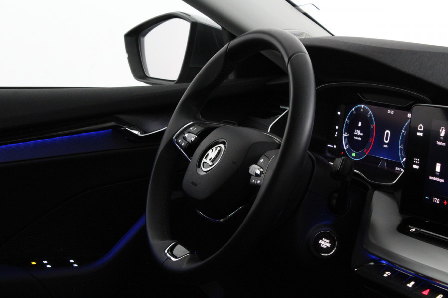 Škoda Octavia Combi Škoda 1.0 e-TSI Ambition > Trekhaak/Camera/Stoelverwarming/Sfeerverlichting.... | 4353|