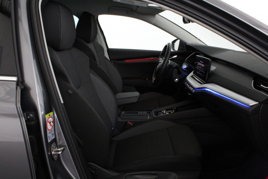 Škoda Octavia Combi Škoda 1.0 e-TSI Ambition > Trekhaak/Camera/Stoelverwarming/Sfeerverlichting.... | 4353|