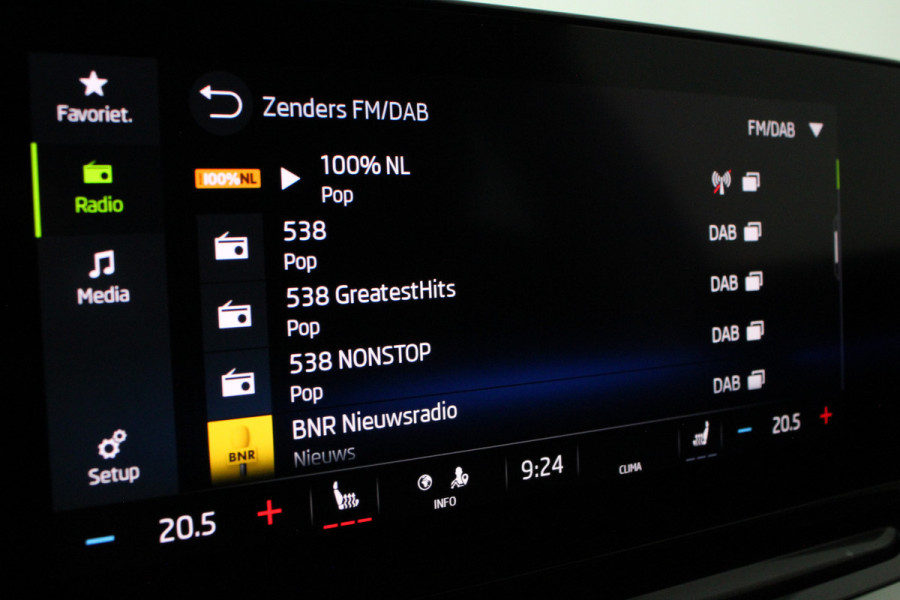 Škoda Octavia Combi Škoda 1.0 e-TSI Ambition > Trekhaak/Camera/Stoelverwarming/Sfeerverlichting.... | 4353|