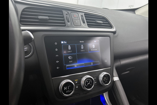 Renault Kadjar 1.3 TCe 140PK Intens | CAMERA | NAVI | DEALER ONDERHOUDEN | PARK. SENSOREN V+A