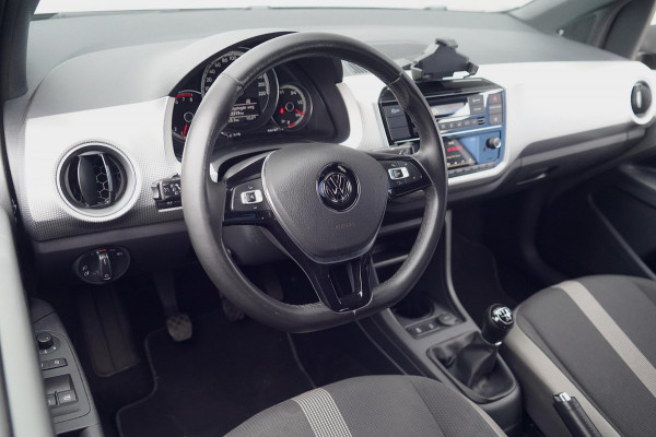 Volkswagen up! 1.0 TSI BMT high up! / NL-Auto / 90 PK / Camera / Beats Audio / Cruise / Airco / 15" LMV