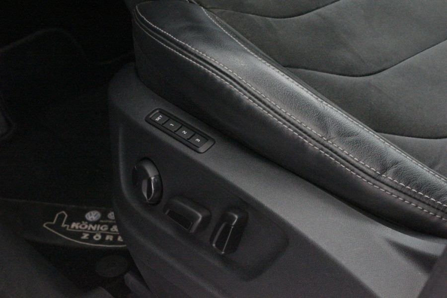 Škoda Kodiaq Škoda 1.4 TSI 4x4 Style Business > Trekhaak 2.000kg/Memory/360° Camera/ACC...