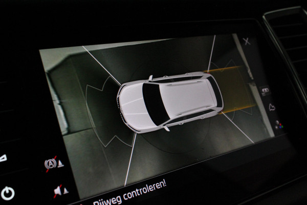Škoda Kodiaq Škoda 1.4 TSI 4x4 Style Business > Trekhaak 2.000kg/Memory/360° Camera/ACC...