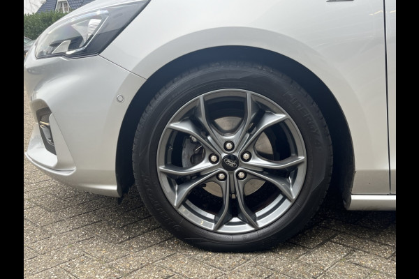 Ford Focus 1.0 EcoB. ST L. Bns