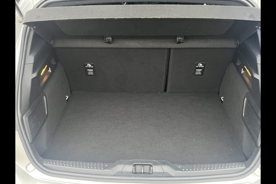 Ford Focus 1.0 EcoB. ST L. Bns