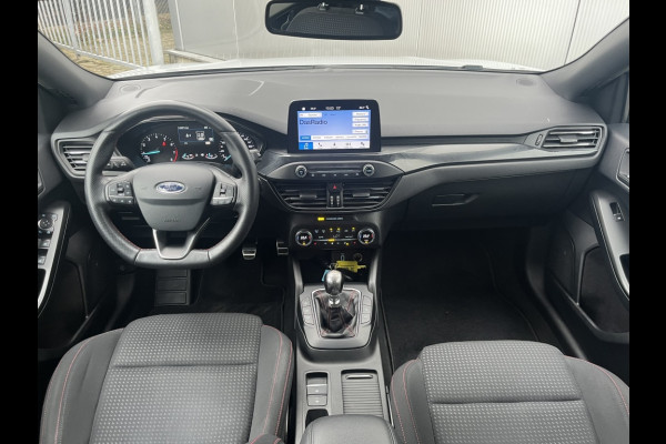 Ford Focus 1.0 EcoB. ST L. Bns