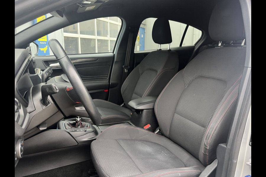 Ford Focus 1.0 EcoB. ST L. Bns