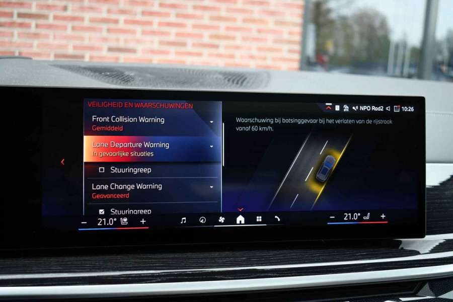 BMW X5 xDrive50e M-Sport Pano ACC Comf-stoel Trekh H/K 4WS Soft-Cl 360 Stoelventilatie