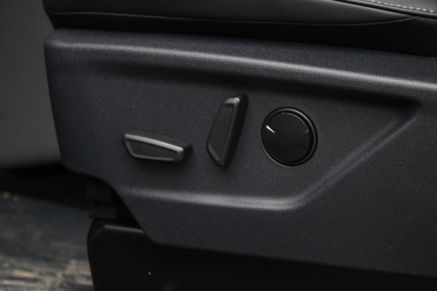 Ford Tourneo Custom 340 2.5 PHEV L2H1 Titanium X 232pk - 2x Schuif - ACC - 360 camera - Leder - Excl BTW - Rijklaar