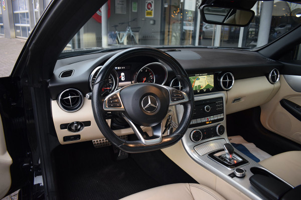 Mercedes-Benz SLC 200 RedArt Edition | Leer | Sportstoelen | Nek- en Stoelverw. | Climate