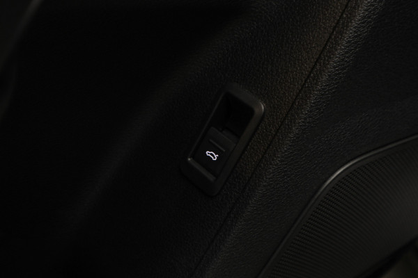 Audi RSQ3 Sportback TFSI RS 360° Panorama ACC Sonos Memory Leer Navi Sonos Climate voor en achter PDC 21" LM velgen Fabrieksgarantie t/m 2029!