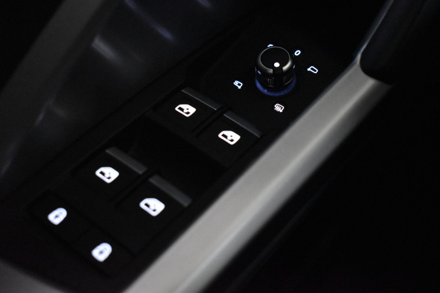 Audi Q3 45 TFSI 230PK QUATTRO S-TRONIC ADVANCED LEDER/NAVI/CAMERA