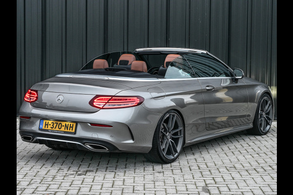 Mercedes-Benz C-Klasse Cabrio 200 Advantage Pack · AMG Line · Sportstoelen · Stoelverwarming · Nekverwarming · Camera · Trekhaak