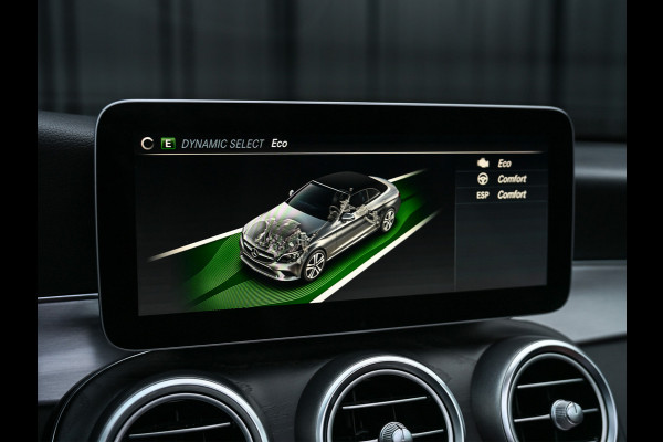 Mercedes-Benz C-Klasse Cabrio 200 Advantage Pack · AMG Line · Sportstoelen · Stoelverwarming · Nekverwarming · Camera · Trekhaak