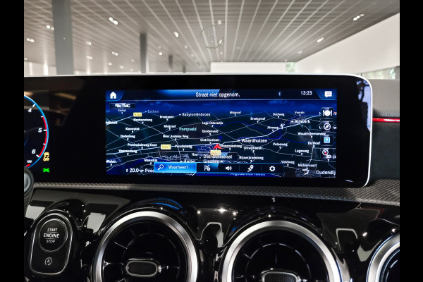 Mercedes-Benz A-Klasse 180 d AMG Night|Panorama|Widescreen|LED|MBUX Aut7