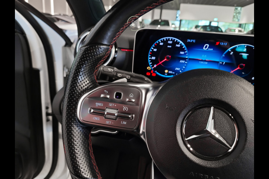 Mercedes-Benz A-Klasse 180 d AMG Night|Panorama|Widescreen|LED|MBUX Aut7