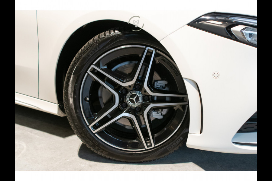Mercedes-Benz A-Klasse 180 d AMG Night|Panorama|Widescreen|LED|MBUX Aut7
