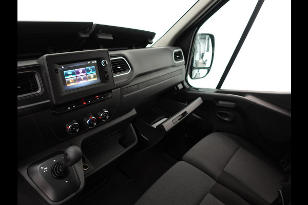 Renault Master T35 150PK L2H2 Energy Work Edition Automaat Airco Cruise Camera Navi Parkeersensoren Trekhaak