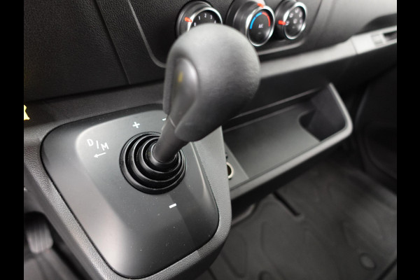 Renault Master T35 150PK L2H2 Energy Work Edition Automaat Airco Cruise Camera Navi Parkeersensoren Trekhaak