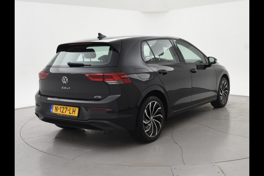 Volkswagen Golf 1.0 eTSI DSG + VIRTUAL COCKPIT | SFEERVERLICHTING | STUURVERW. / STOELVERW. | CAMERA | ADAPTIVE CRUISE CONTROL