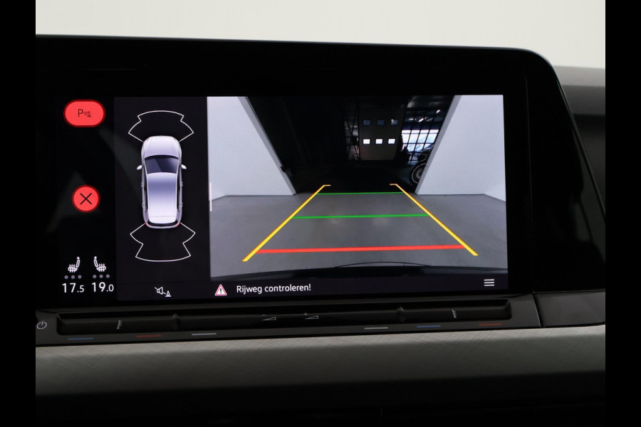 Volkswagen Golf 1.0 eTSI DSG + VIRTUAL COCKPIT | SFEERVERLICHTING | STUURVERW. / STOELVERW. | CAMERA | ADAPTIVE CRUISE CONTROL