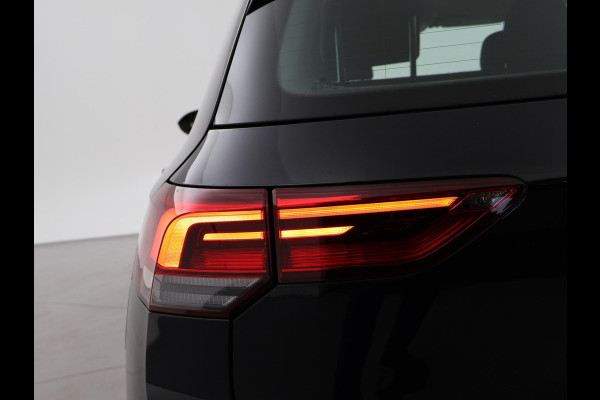 Volkswagen Golf 1.0 eTSI DSG + VIRTUAL COCKPIT | SFEERVERLICHTING | STUURVERW. / STOELVERW. | CAMERA | ADAPTIVE CRUISE CONTROL