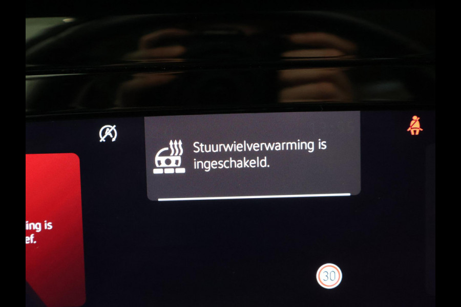 Volkswagen Golf 1.0 eTSI DSG + VIRTUAL COCKPIT | SFEERVERLICHTING | STUURVERW. / STOELVERW. | CAMERA | ADAPTIVE CRUISE CONTROL