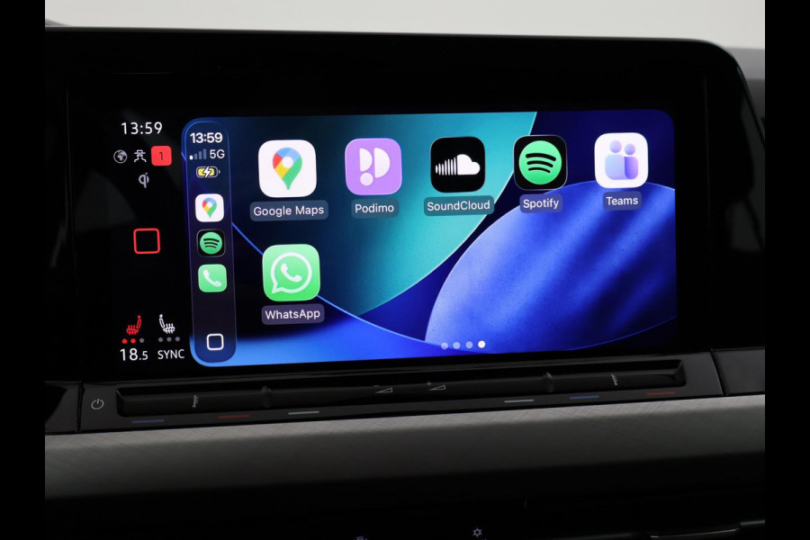 Volkswagen Golf 1.0 eTSI DSG + VIRTUAL COCKPIT | SFEERVERLICHTING | STUURVERW. / STOELVERW. | CAMERA | ADAPTIVE CRUISE CONTROL