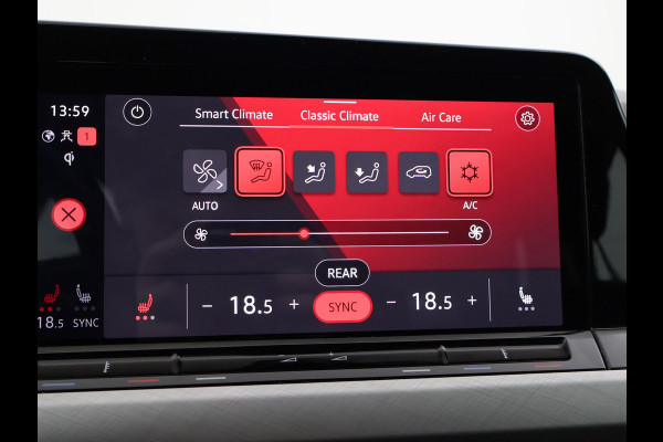 Volkswagen Golf 1.0 eTSI DSG + VIRTUAL COCKPIT | SFEERVERLICHTING | STUURVERW. / STOELVERW. | CAMERA | ADAPTIVE CRUISE CONTROL