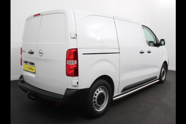 Opel Vivaro 2.0 CDTI L2H1 Edition 3-zits Automaat  Navigatie Airco Bluetooth Trekhaak Parkeer sensoren