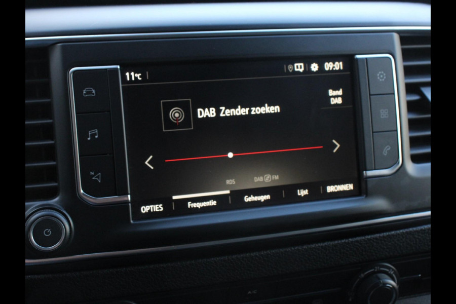 Opel Vivaro 2.0 CDTI L2H1 Edition 3-zits Automaat  Navigatie Airco Bluetooth Trekhaak Parkeer sensoren