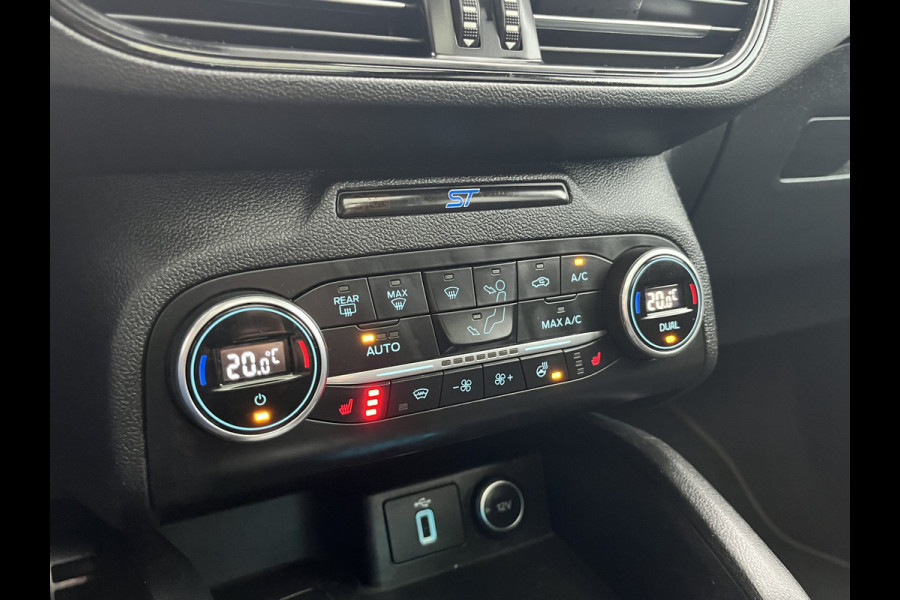 Ford Focus 1.0 EcoBoost ST-Line X Business 125pk/92kW Automaat | Panodak | B&O-audio | Adapt. Cruise | Dodehoek|  Camera | Winter Pack | etc. etc.