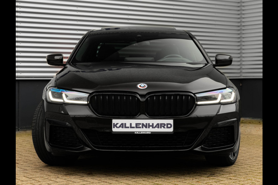 BMW 5 Serie 530e M-Sport - Individual ''Crystal Casserit Black'' - Dak - Head-Up