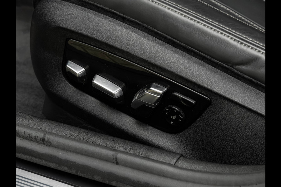 BMW 5 Serie 530e M-Sport - Individual ''Crystal Casserit Black'' - Dak - Head-Up