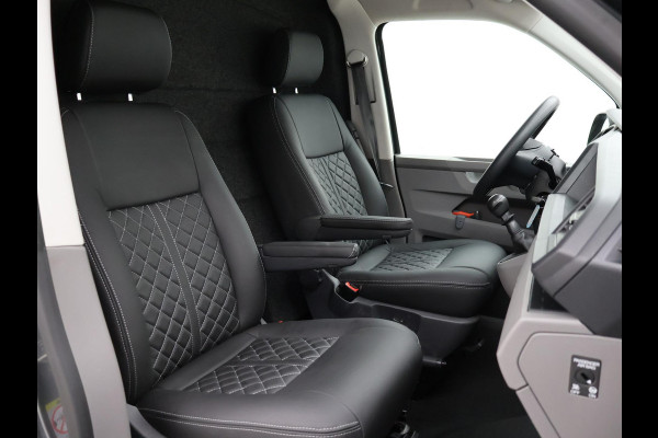 Volkswagen Transporter 2.0 TDI L2H1 + LEDER | TREKHAAK | CAMERA | APPLE CARPLAY | L.M. VELGEN