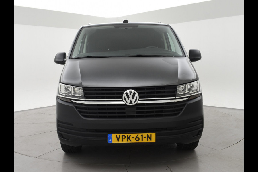 Volkswagen Transporter 2.0 TDI L2H1 + LEDER | TREKHAAK | CAMERA | APPLE CARPLAY | L.M. VELGEN