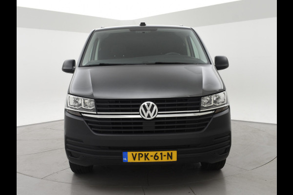 Volkswagen Transporter 2.0 TDI L2H1 + LEDER | TREKHAAK | CAMERA | APPLE CARPLAY | L.M. VELGEN