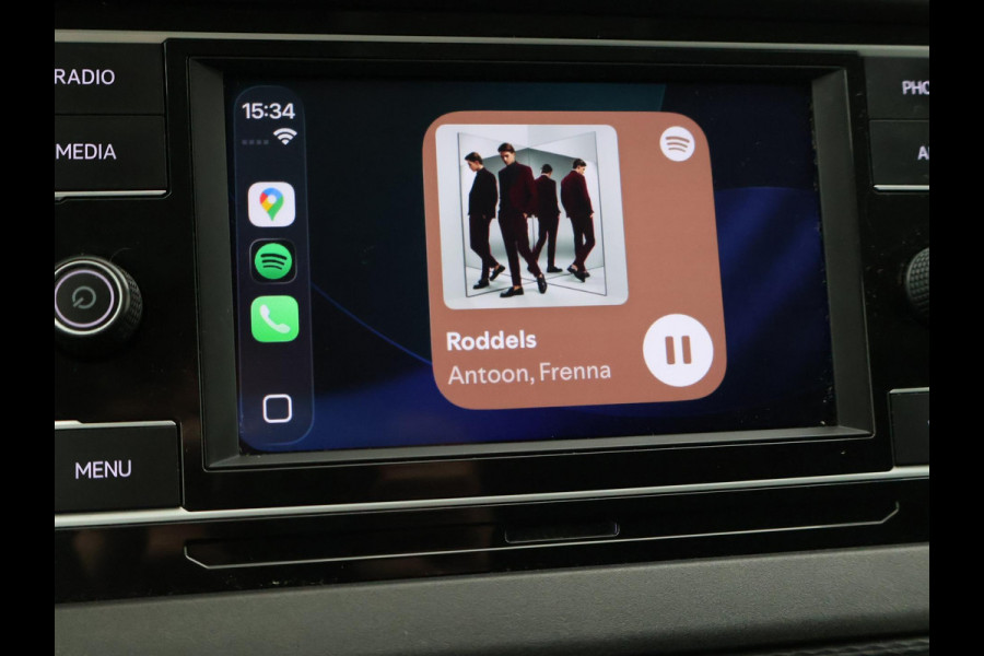 Volkswagen Transporter 2.0 TDI L2H1 + LEDER | TREKHAAK | CAMERA | APPLE CARPLAY | L.M. VELGEN