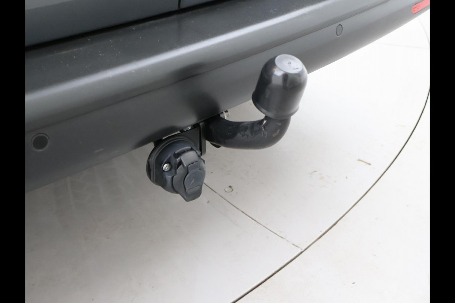 Volkswagen Transporter 2.0 TDI L2H1 + LEDER | TREKHAAK | CAMERA | APPLE CARPLAY | L.M. VELGEN