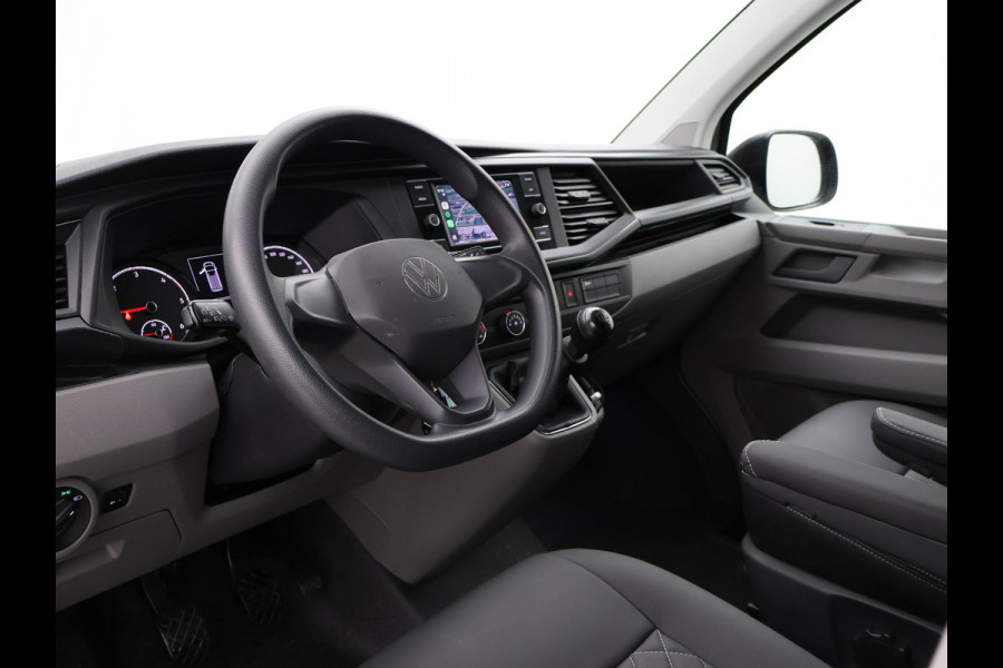 Volkswagen Transporter 2.0 TDI L2H1 + LEDER | TREKHAAK | CAMERA | APPLE CARPLAY | L.M. VELGEN